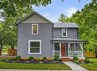 300 NE 1st St, Lees Summit, MO 64063