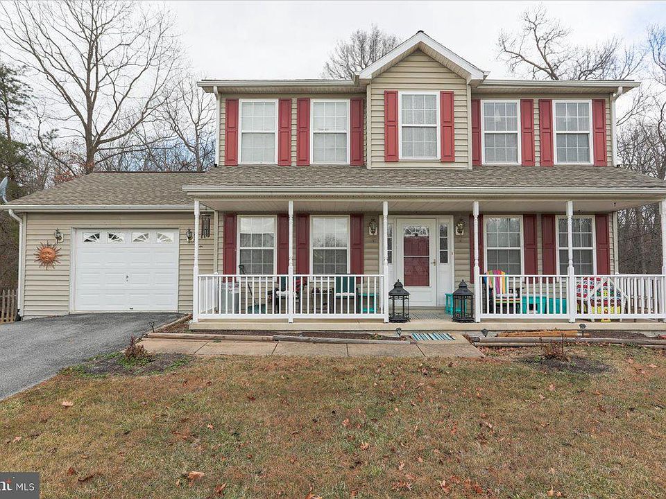 1st image of 34 Standing Oak Ct