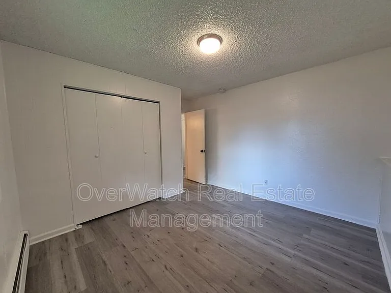 17024 Meadow Creek Dr — Photo 13