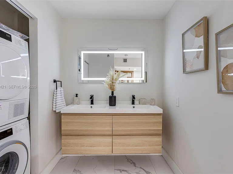 20505 E Country Club Dr #532 — Photo 11