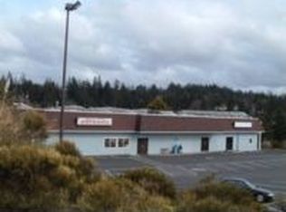 3491 Broadway St, North Bend, OR 97459