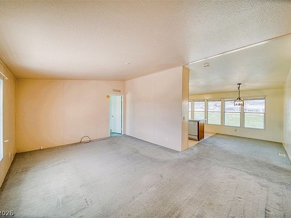 4th image of 3260 Pittman St