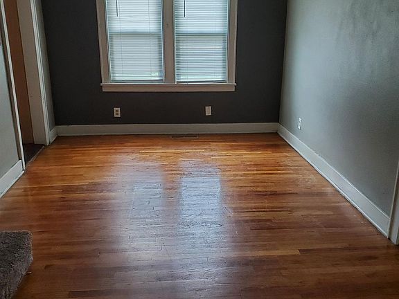 4th image of 1015 N 6th St