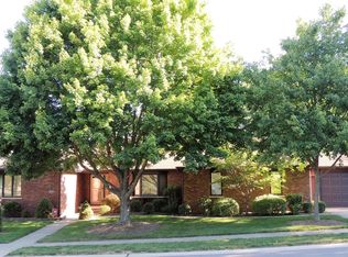 3609 Maple Glen Dr, Springfield, IL 62711