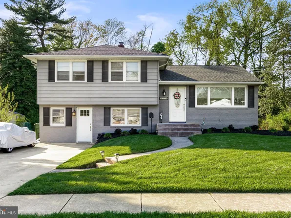 228 N Brookfield Rd, Cherry Hill, NJ 08034