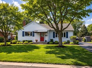 168 5th Ave Unit 1, Kitchener, ON N2C 1P7