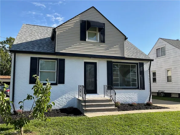 1729 Rockefeller Rd, Wickliffe, OH 44092