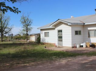 10 Bednorz Ln, Tularosa, NM 88352
