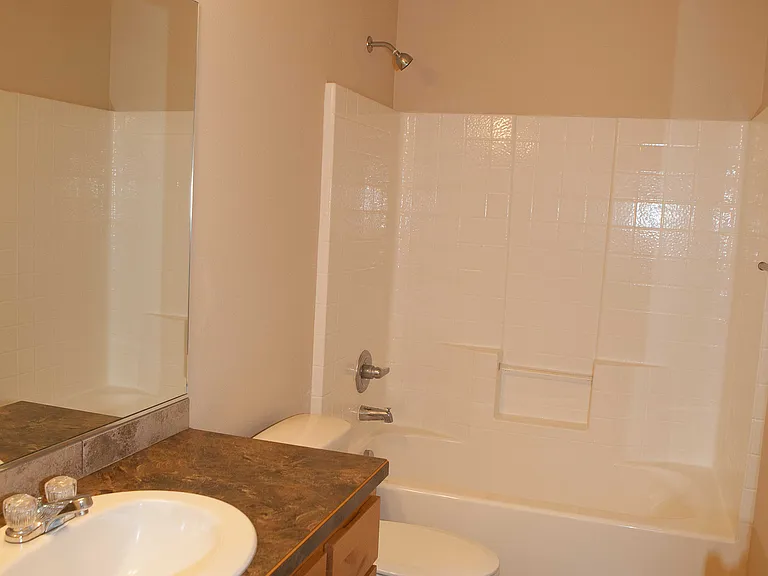 112 NW 153rd St — Photo 25