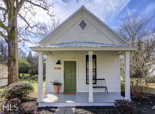 69 1st Ave, Newnan, GA 30263