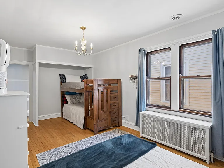 6037 N Menard Ave #2 — Photo 10