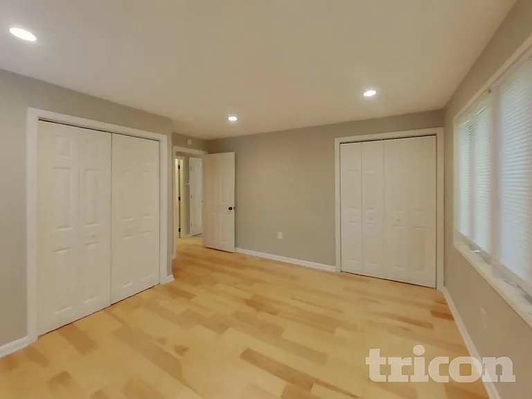 408 Meadowhurst Ln — Photo 7