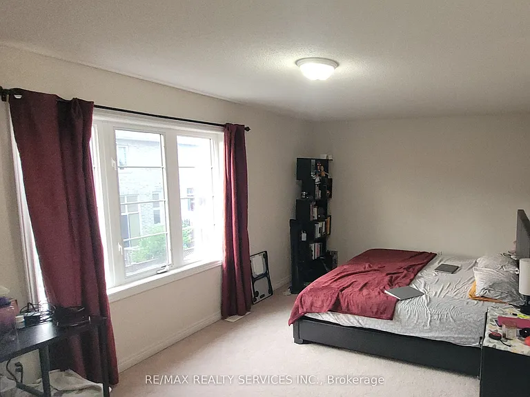 2077 Tovell Dr — Photo 8