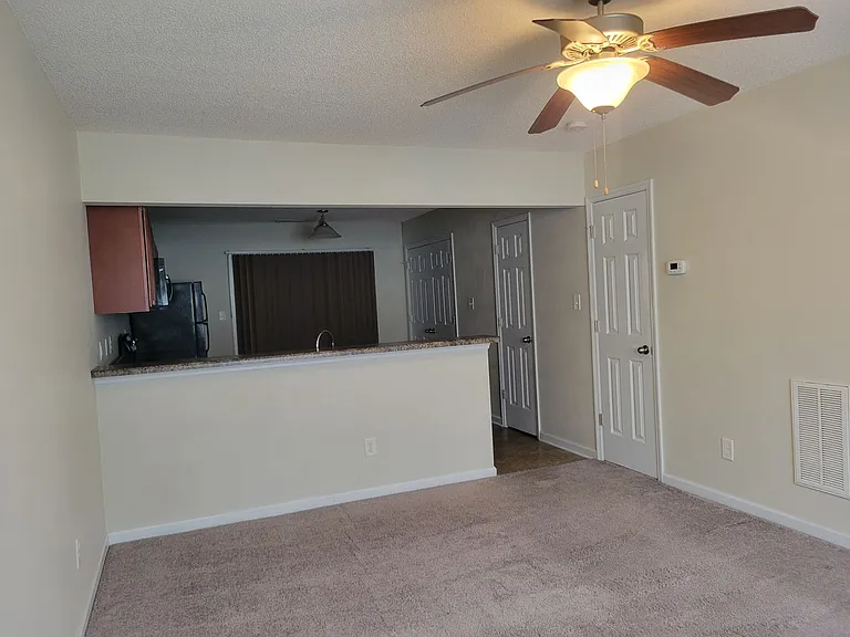 1002 Ornate Dr — Photo 13