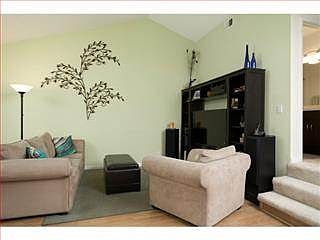 1st image of 339 Kenbrook Cir