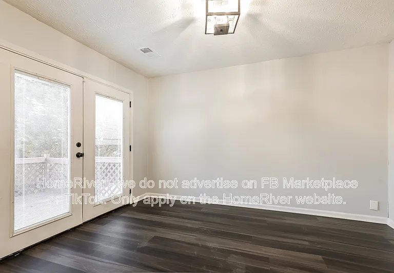11876 Plantation Pkwy — Photo 7