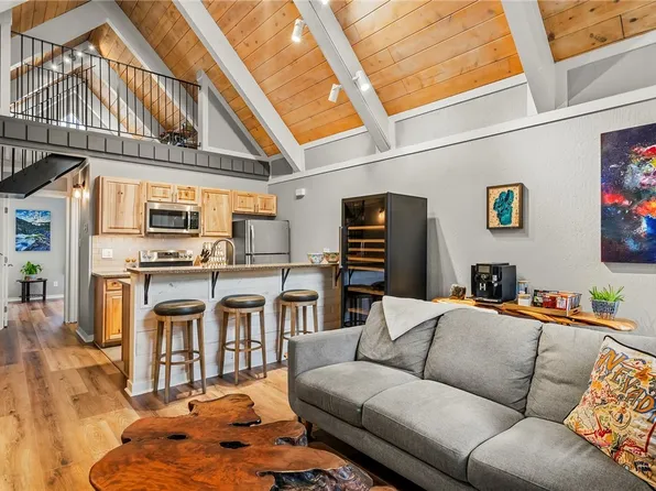 989 Tahoe Blvd #18, Incline Village, NV 89451