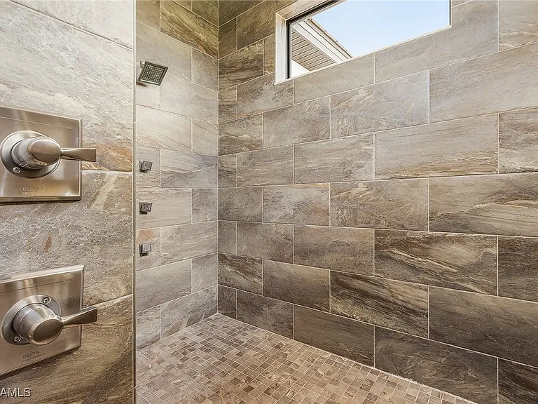 11695 Royal Tee Cir — Photo 26