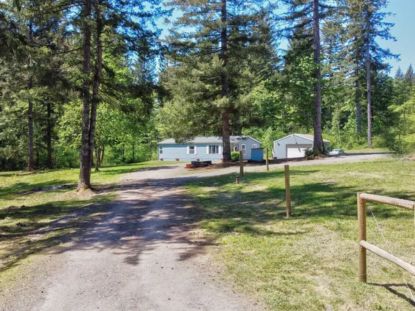 31308 NE Brickie Creek Dr, Yacolt, WA 98675