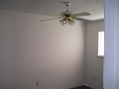 4th image of 46 N Kern Ave
