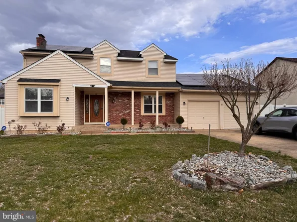 5 Westbury Dr, Cherry Hill, NJ 08003
