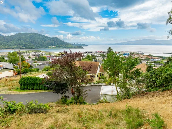 4200-4300 Evergreen Ave, Garibaldi, OR 97118