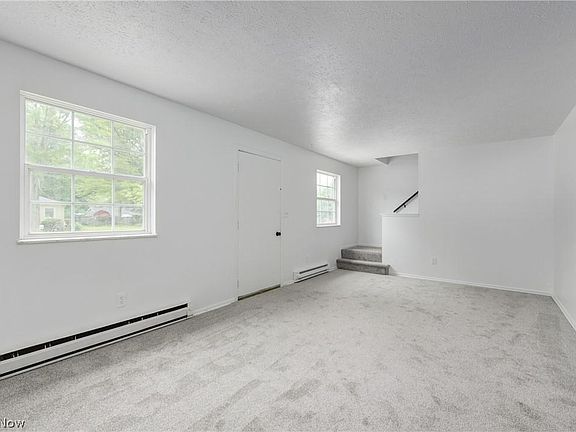 4th image of 785 Sunset Ave