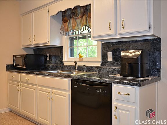 3rd image of 1231 Creekwood Cove