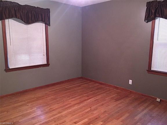 4th image of 4589 Bentwood Dr