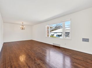 5820 Western Ave, Omaha, NE 68132