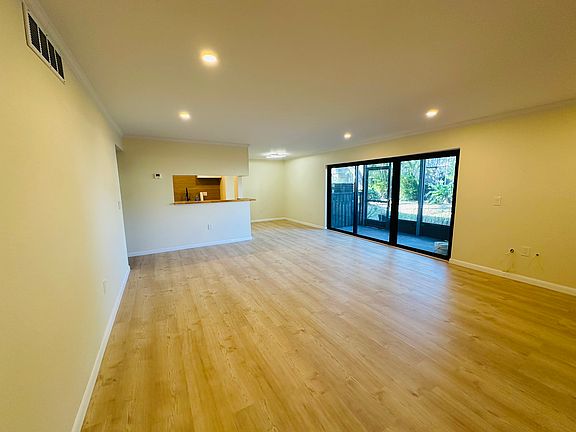 4th image of 11502 7th Ln N APT 1407