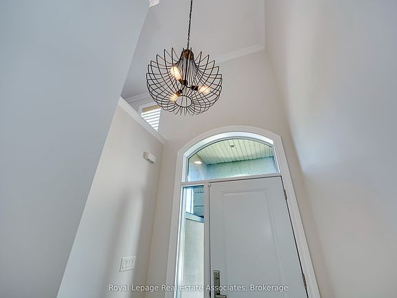 4th image of 5453 Bestview Way