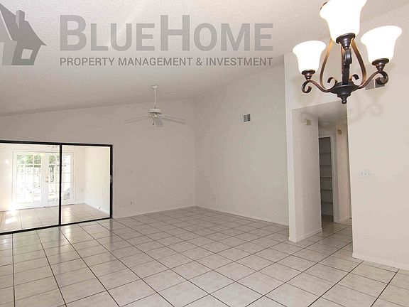4th image of 10412 Cresto Delsol Cir