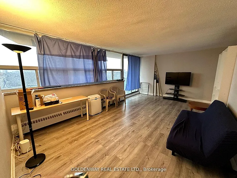5949 Yonge St #808 — Photo 8