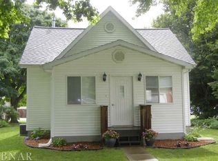 303 N Lincoln St, Downs, IL 61736