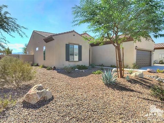 4th image of 81527 Avenida Montura