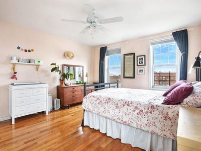 41-15 44th St APT 6B, Queens, NY, 11104