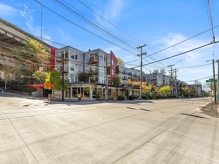 2960 Eastlake Ave E #111 — Photo 2