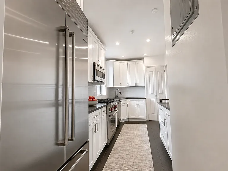 412 Cathedral Pkwy #62 — Photo 4