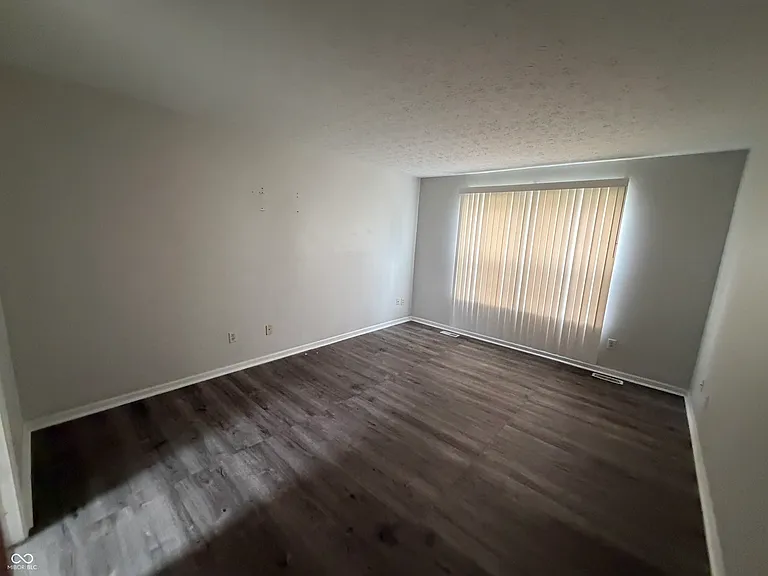 411 Garden Grace Dr — Photo 35