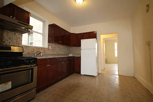 Rented by Nest Seekers International | media 6