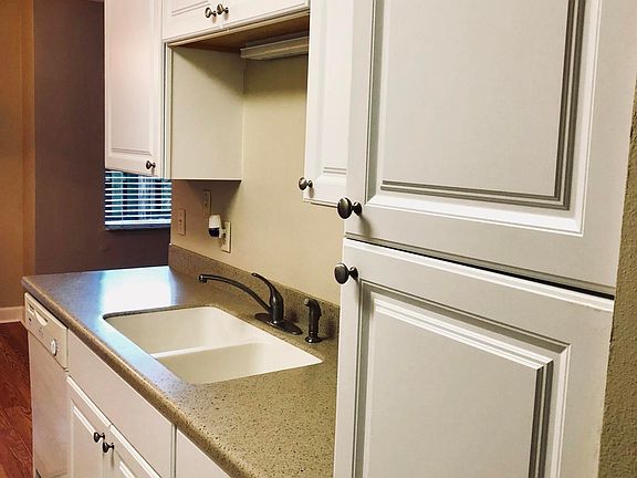3rd image of 1800 Park Ave APT 359