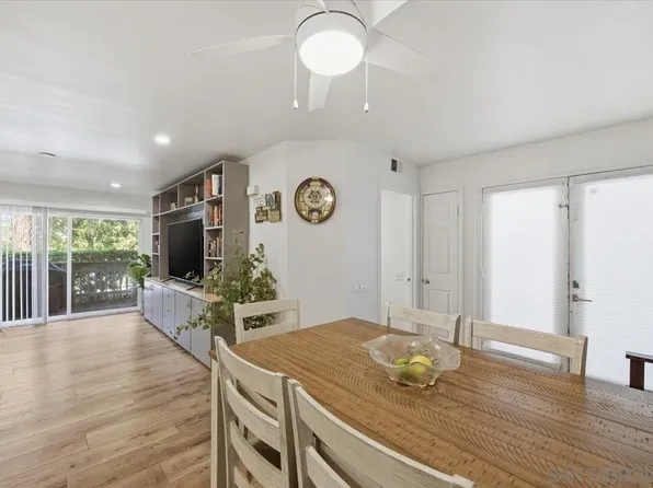 1564 Tanglewood Ln Unit 18, Escondido, CA 92029
