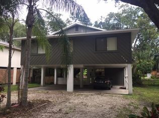 1112 Ricardo Pl NE, Saint Petersburg, FL 33702