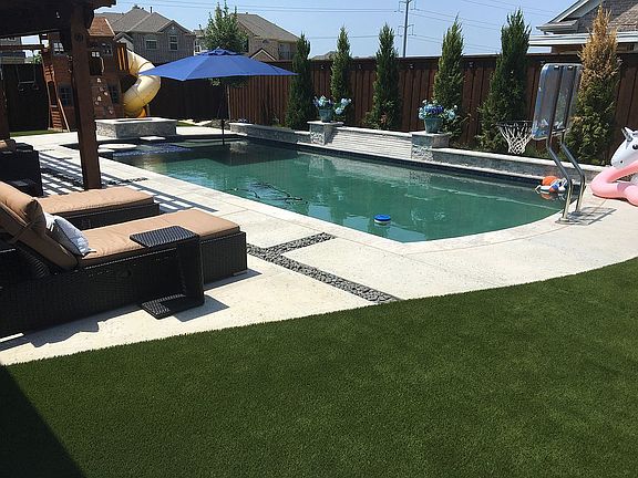 4th image of 312 Vatican Hill Dr