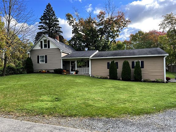 2nd image of 367 Latonia Ave