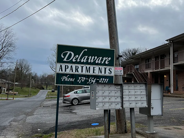 3219 Delaware St #8 — Photo 4