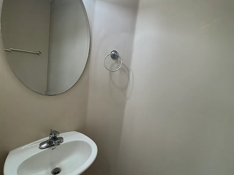 1473 Frontier Dr — Photo 6