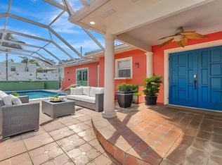 532 N Palmway, Lake Worth, FL 33460