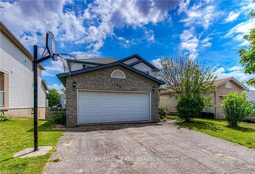 2 bed, $1,900 — Photo 1